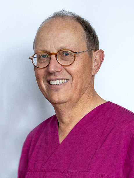 Dr. med. Ulrich Träm, Spezialist Kataraktchirurgie